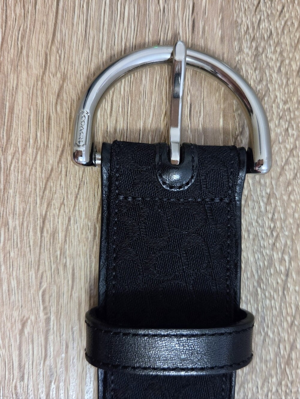 Coach Black Signature Soho Jacquard Canvas Grommet Belt Silver Buckle - Medium - Picture 4 of 9
